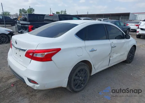 2017 Nissan Sentra S из США, поврежденный, VIN 3N1AB7AP5HY283941